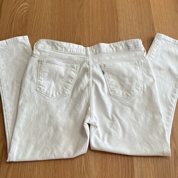 Levi’s 711 Skinny Jeans Soft Clean White - Picture 9 of 11